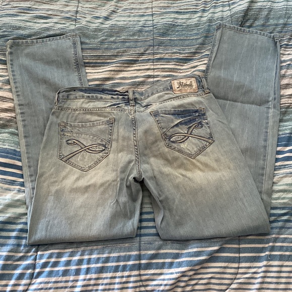 Mimic premium Denim, Reliable Boyfriend. Size 29 - Picture 2 of 3